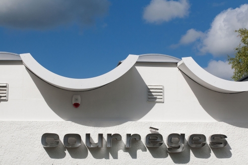 Arnaud Montebourg inaugure l'usine du couturier Courreges a Pau
